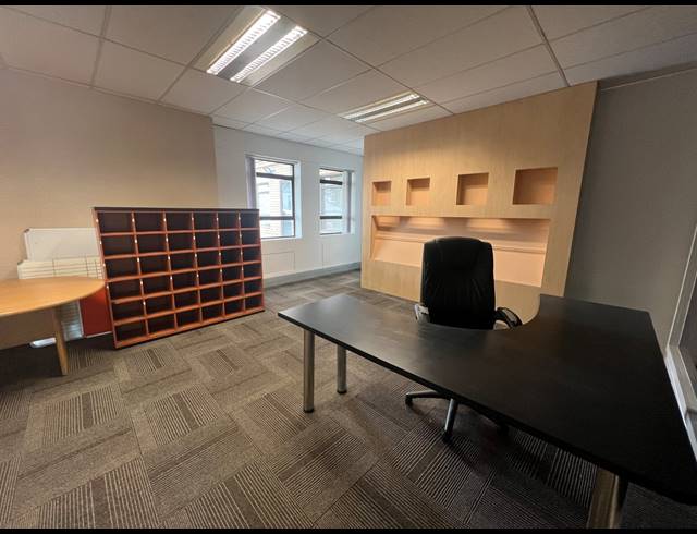 339M² OFFICE TO LET IN ILLOVO